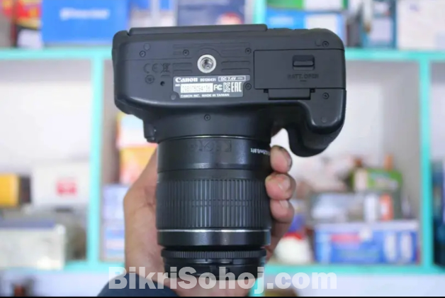 Canon 700d DSLR